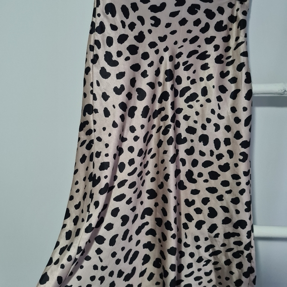 Silky satin skirt 6 Whyte valentine - Picture 2 of 6